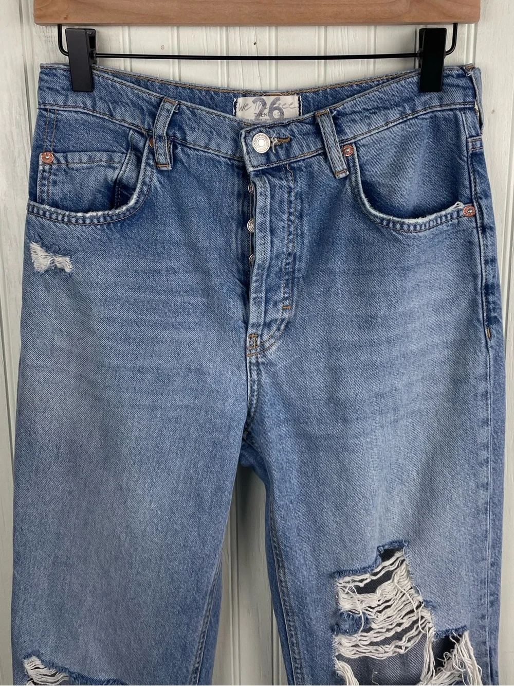 Free People New Dawn Flare Jeans Size 26 Distressed Denim Cotton We the Free
